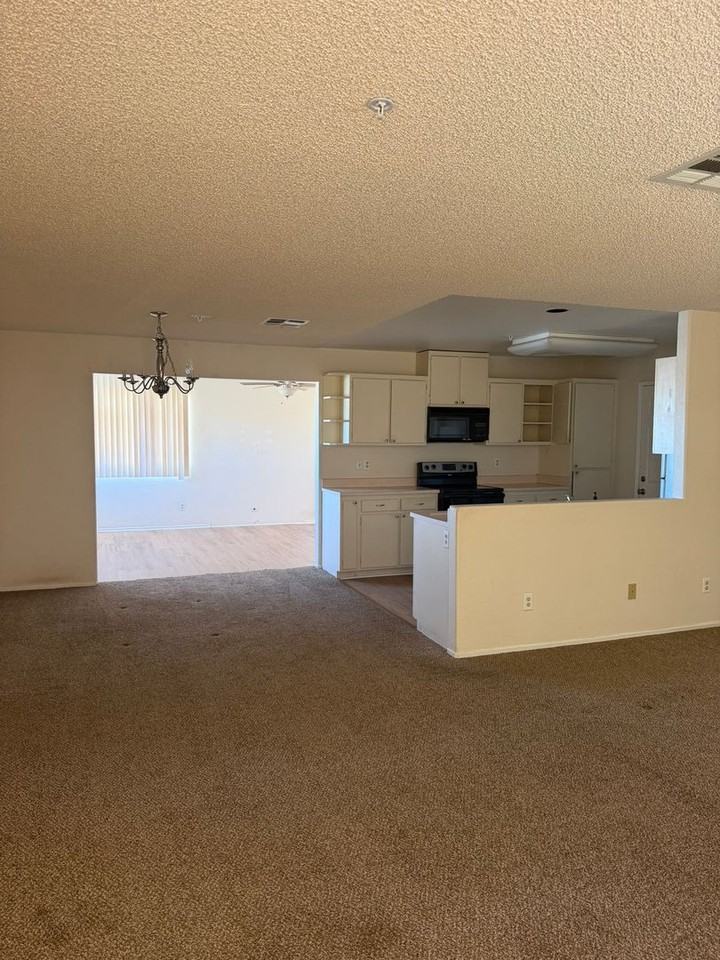 7849 Sunny Vista Rd - Photo 6 of 17