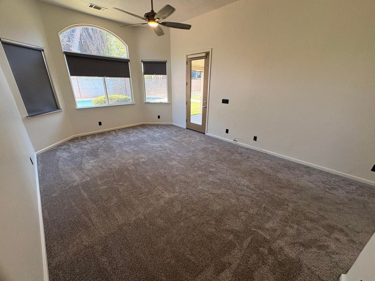5408 W Perez Ave - Photo 7 of 19