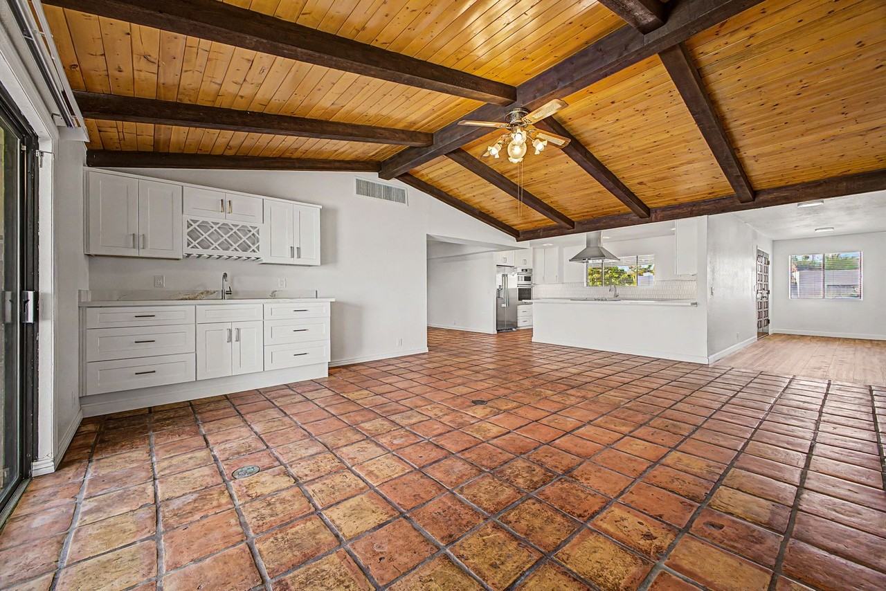 17305 E San Marcus Dr - Photo 6 of 43