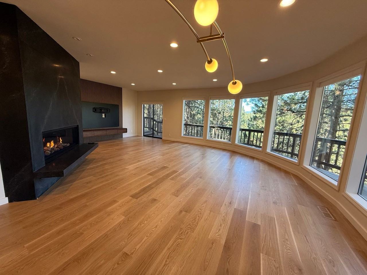 60615 River Bend Dr - Photo 2 of 42
