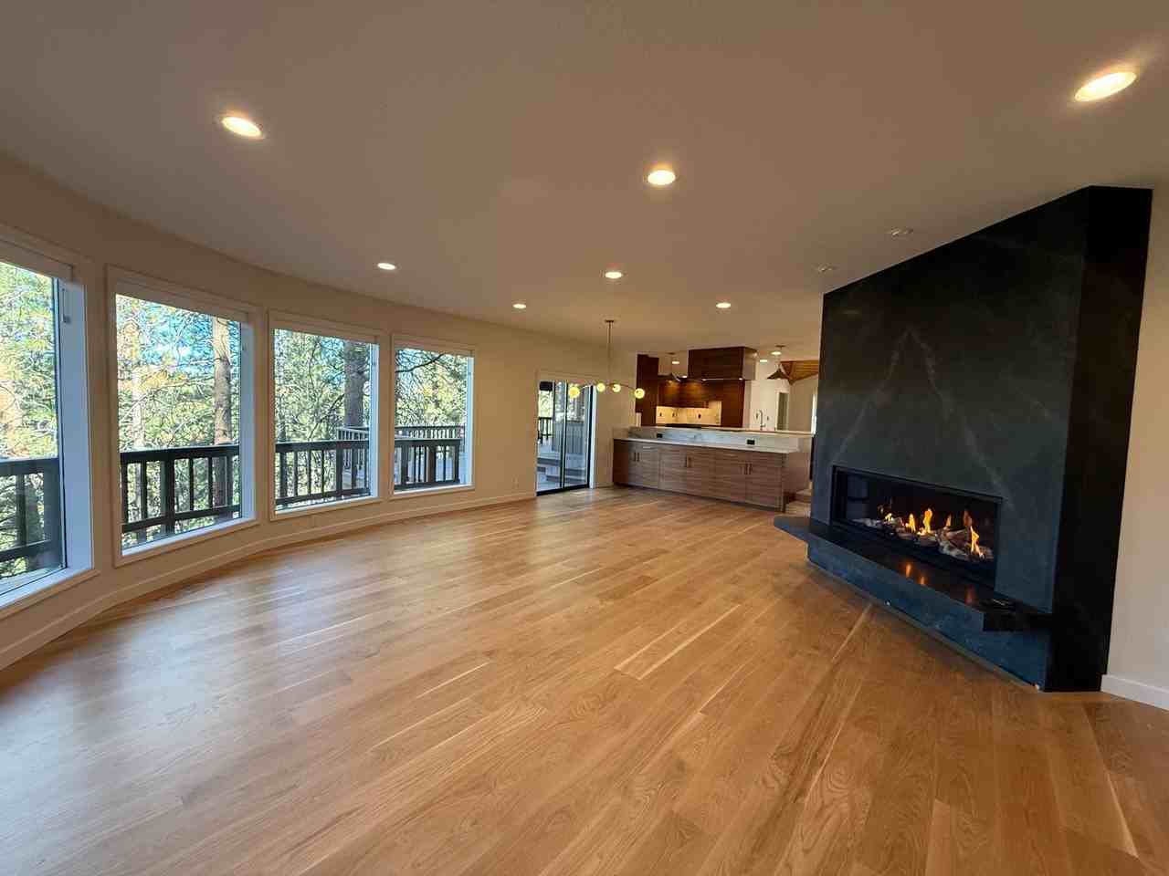 60615 River Bend Dr - Photo 3 of 42