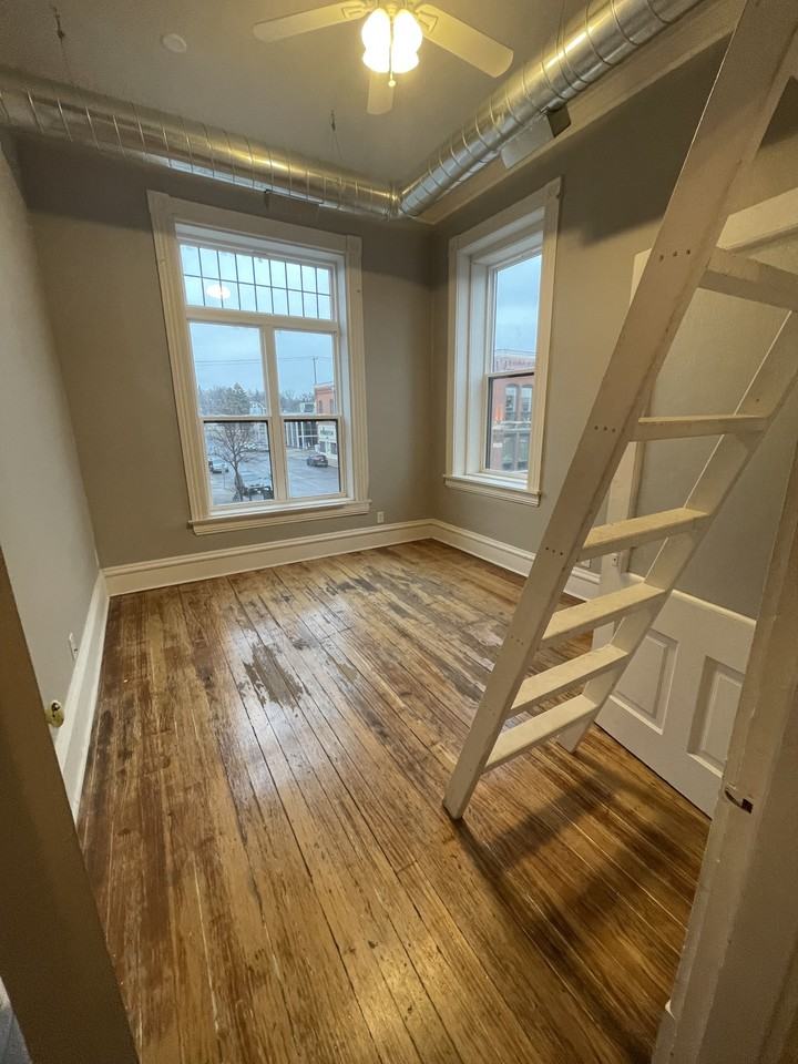 IFF Properties - Photo 3 of 8