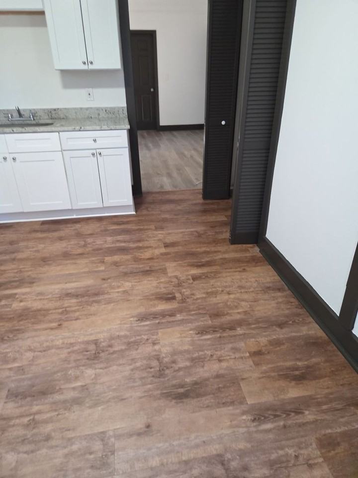 1622 Hillside Ave - Photo 3 of 18