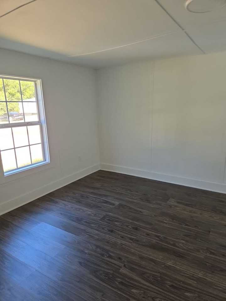 2342 Old Blackmon Ln - Photo 3 of 10