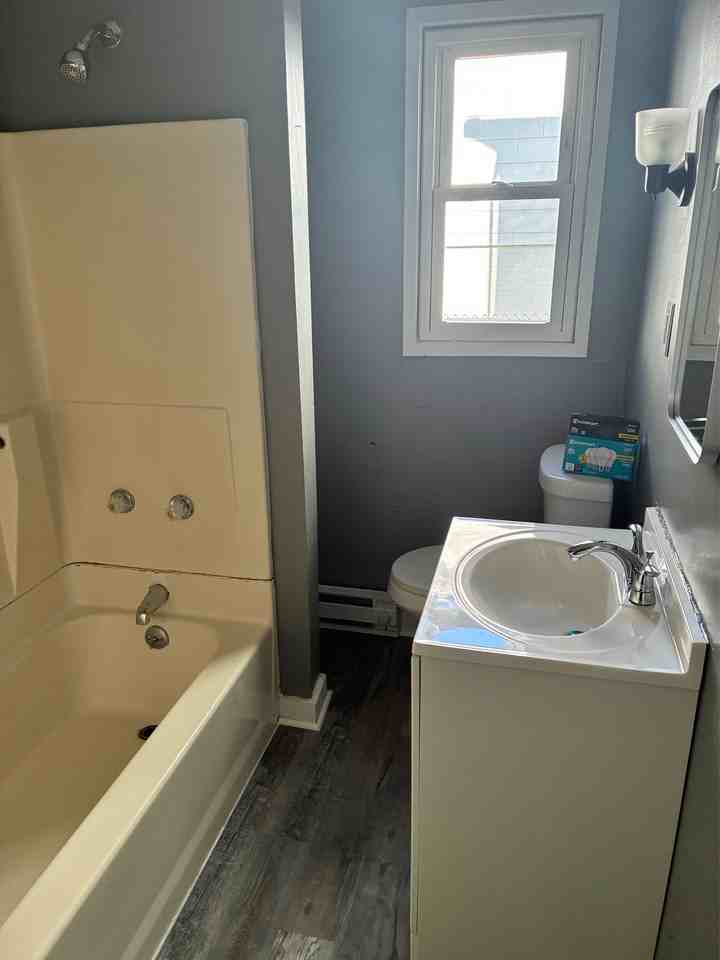 125 Reynolds Street - Photo 3 of 13