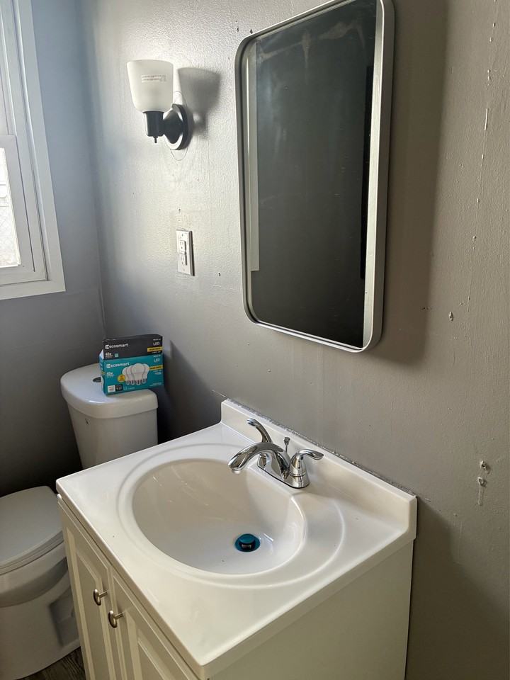 125 Reynolds Street - Photo 4 of 13