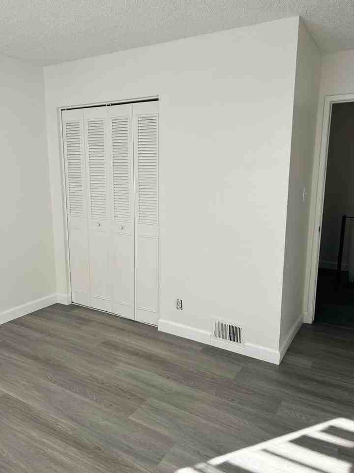 6428 Bremen Dr #3 - Photo 5 of 14