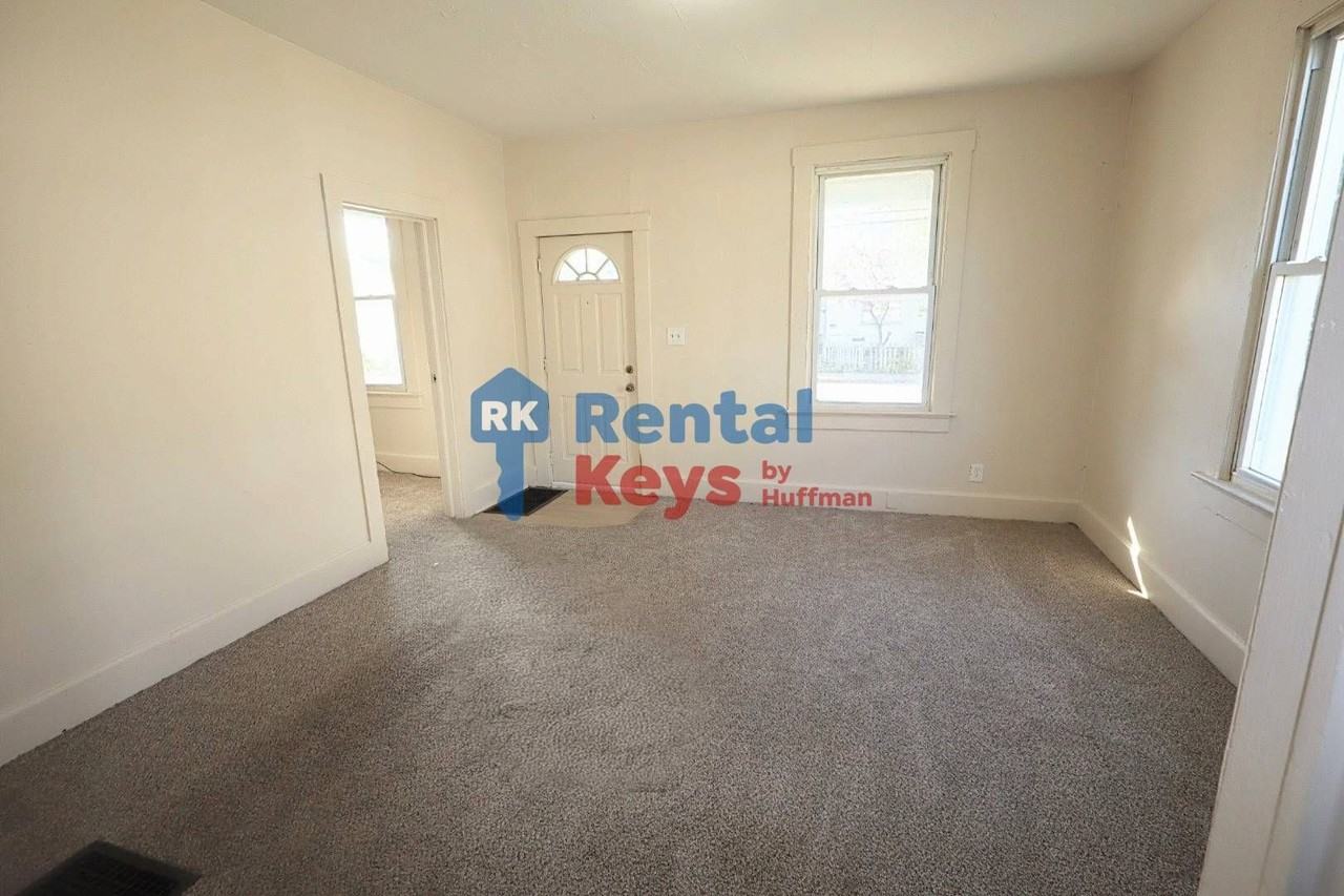 219 W Louisiana St - Photo 3 of 16