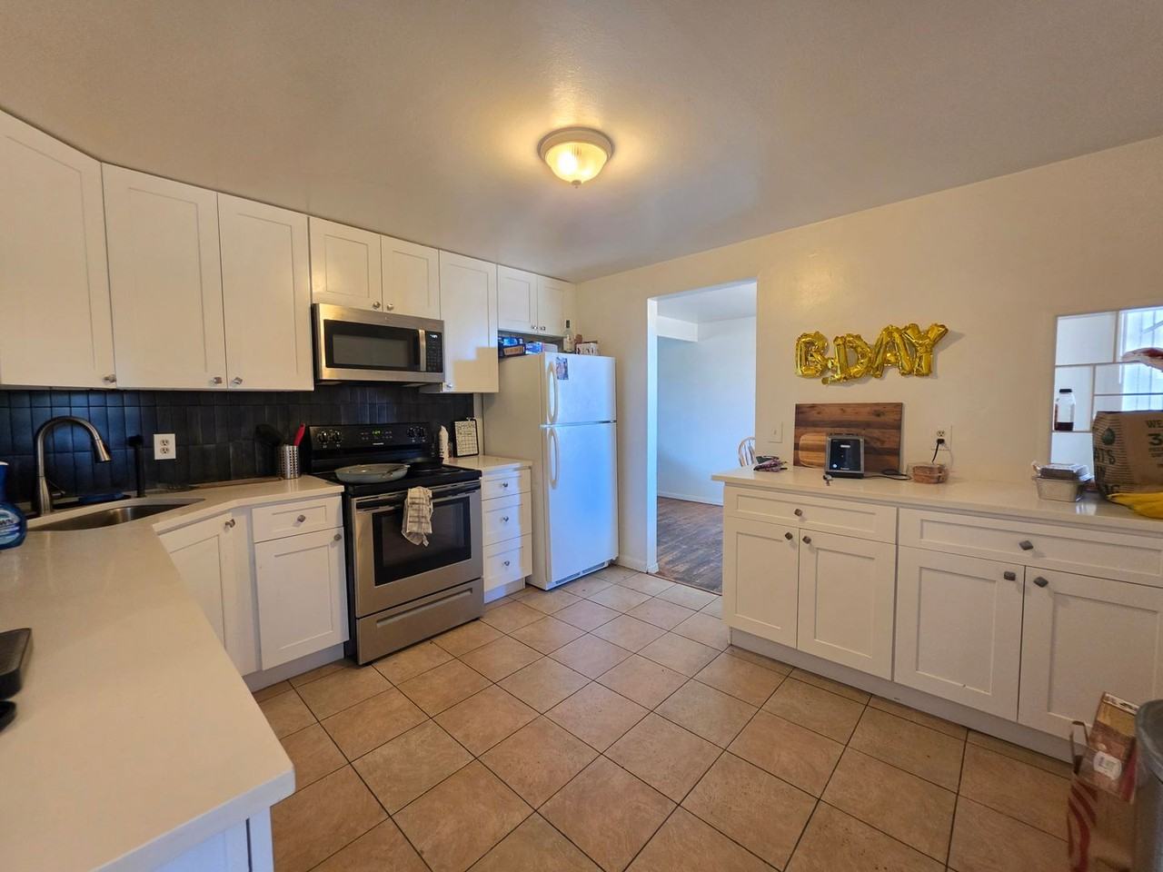 3725 Moorhead Ave - Photo 7 of 14