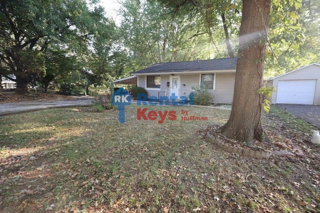 2616 S Dexter Ave - Photo 2 of 15