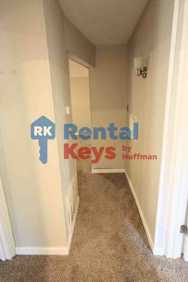 2616 S Dexter Ave - Photo 7 of 15