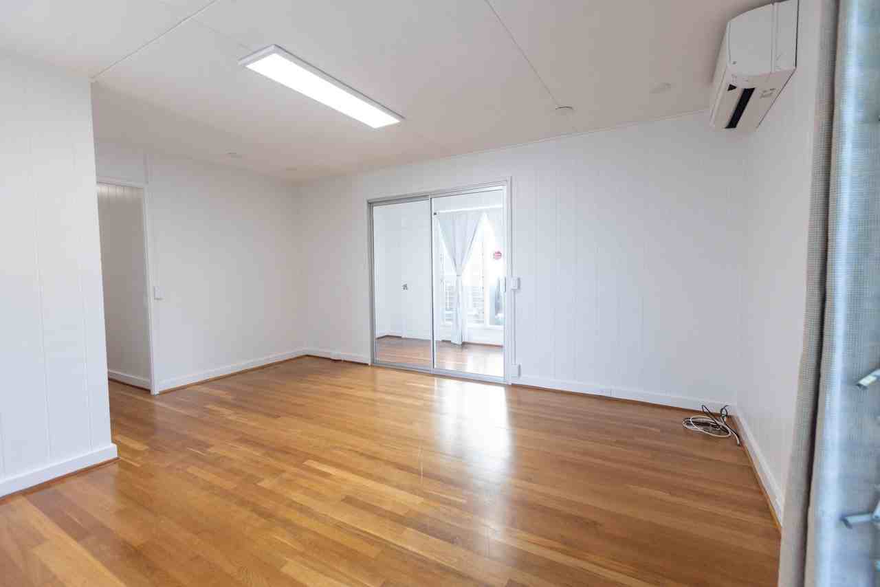3360 Pakanu St - Photo 3 of 18