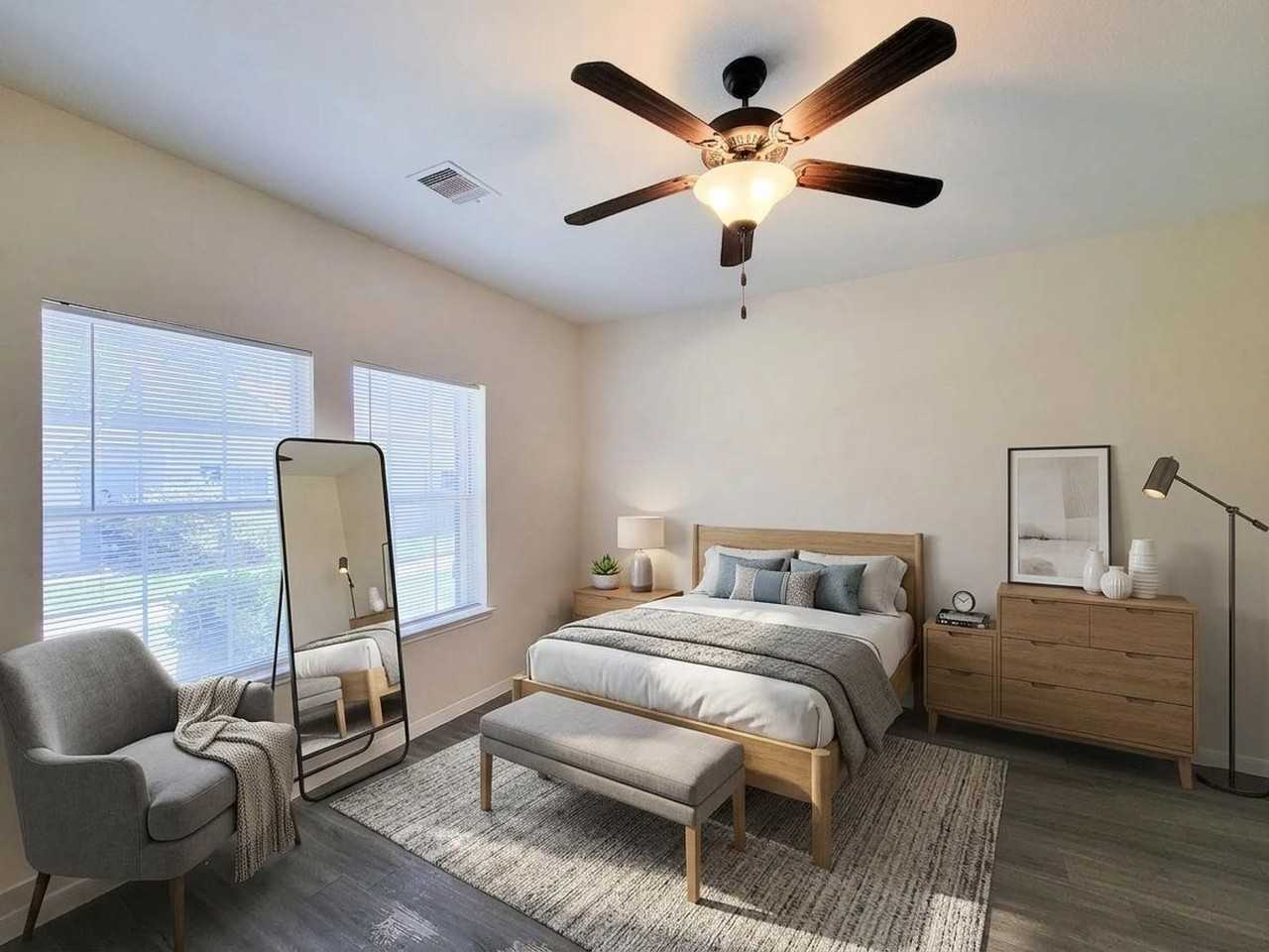 21818 Grassy Hill Ln - Photo 4 of 48