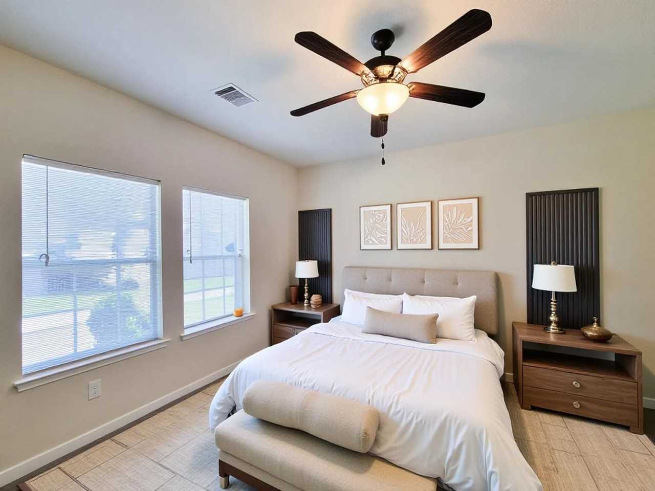 21818 Grassy Hill Ln - Photo 5 of 48