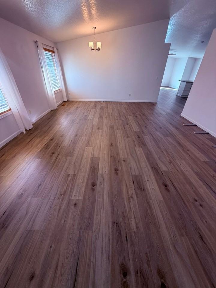 7211 33rd Way Ne - Photo 5 of 39