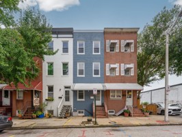 featured image of 433 W 23rd St