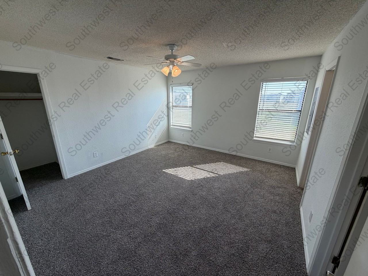 3313 Vinton St - Photo 7 of 11