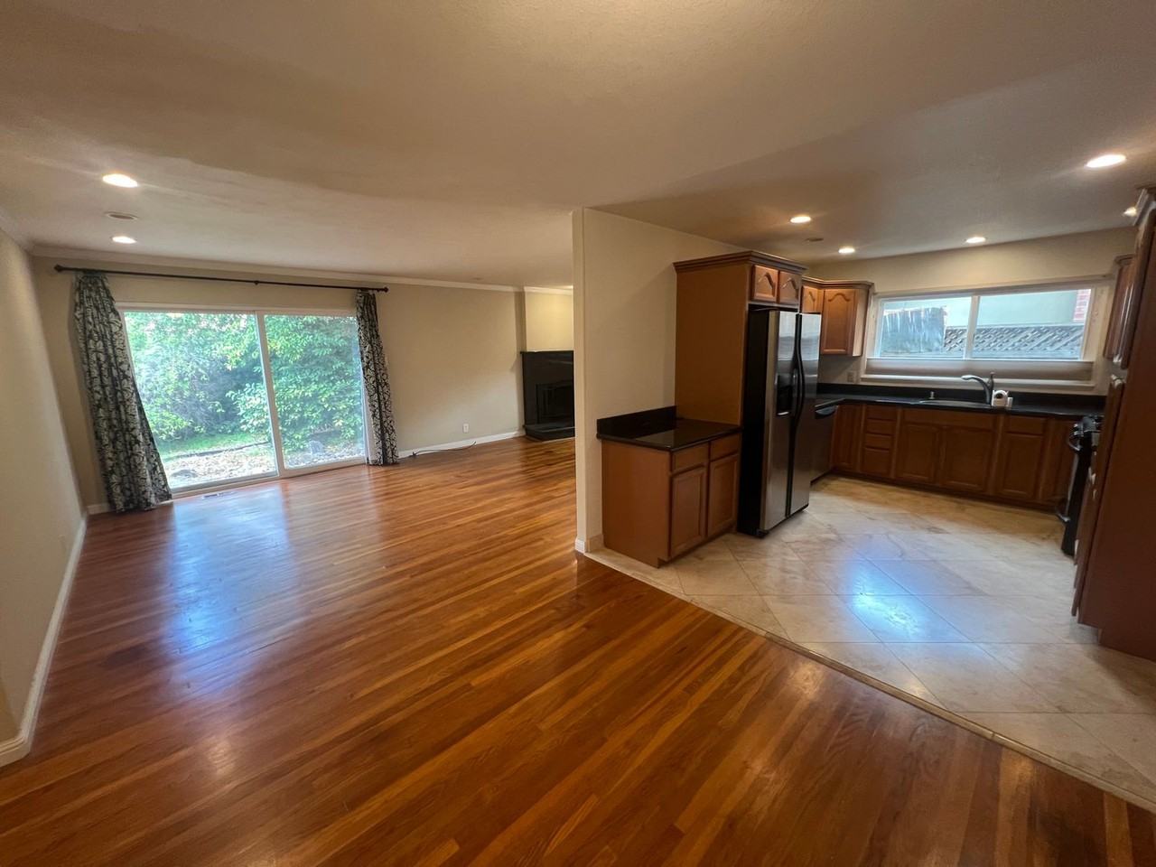 3083 Greentree Way - Photo 2 of 14
