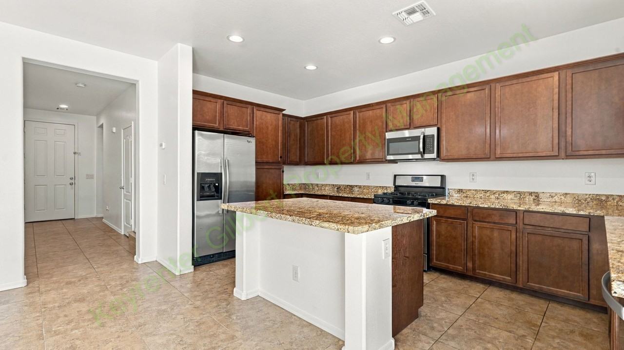 23693 S 210th Pl - Photo 7 of 42
