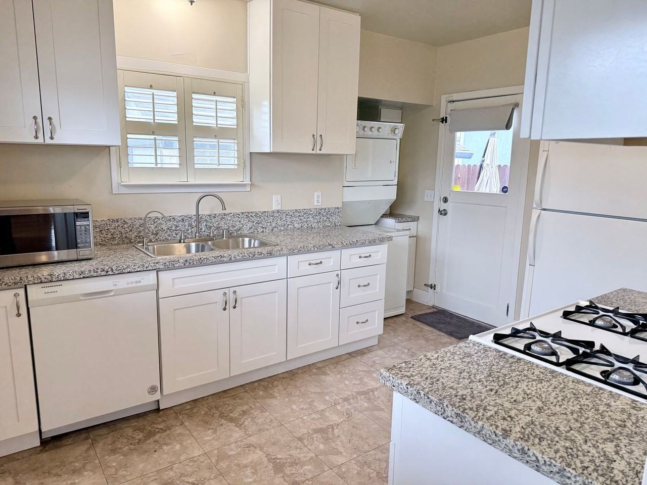 3545 T St - Photo 5 of 19