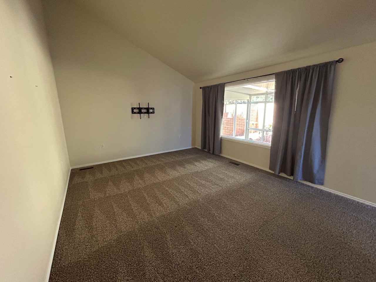 545 S Valley View Dr #29 - Photo 7 of 29
