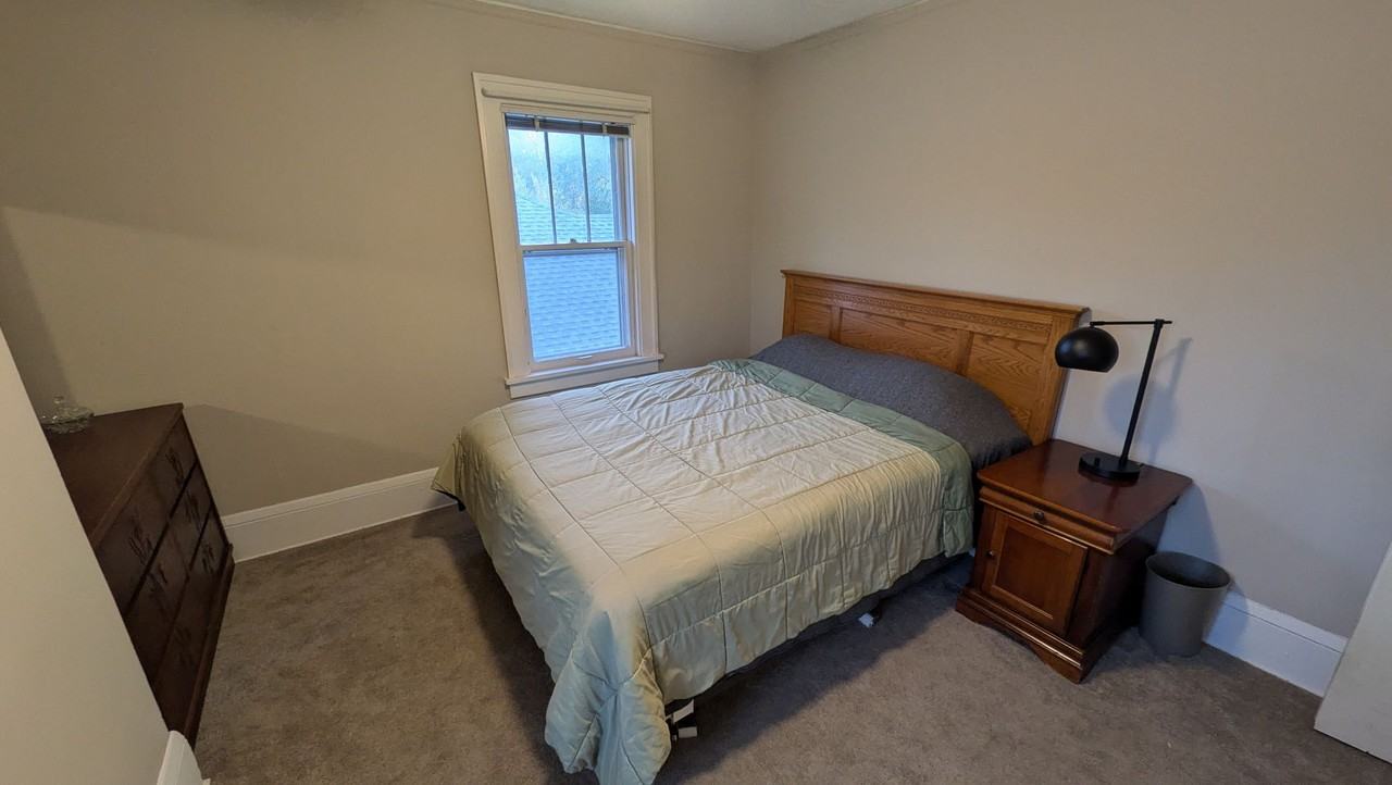 4625 Minnehaha Ave - Photo 7 of 11