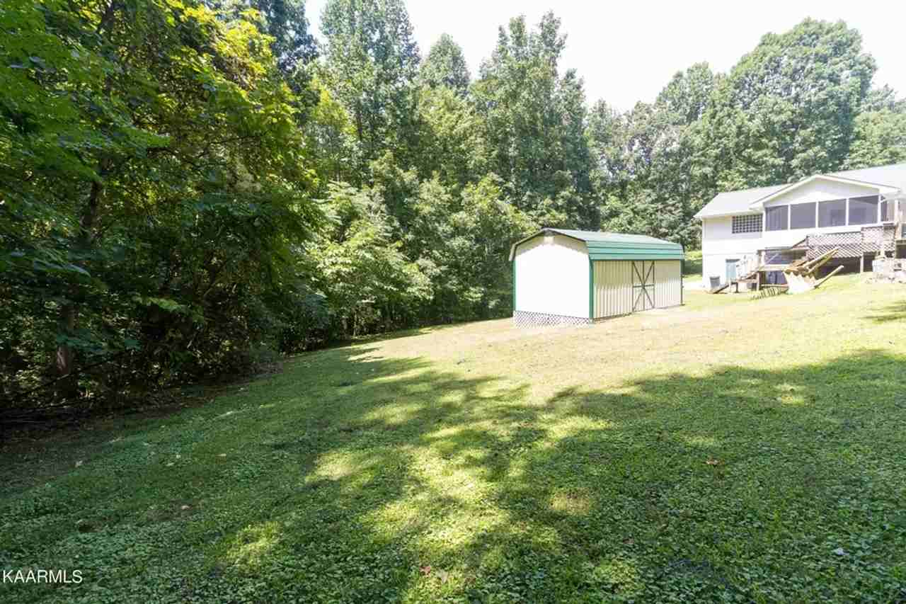 109 Wolf Trace Ln - Photo 5 of 25