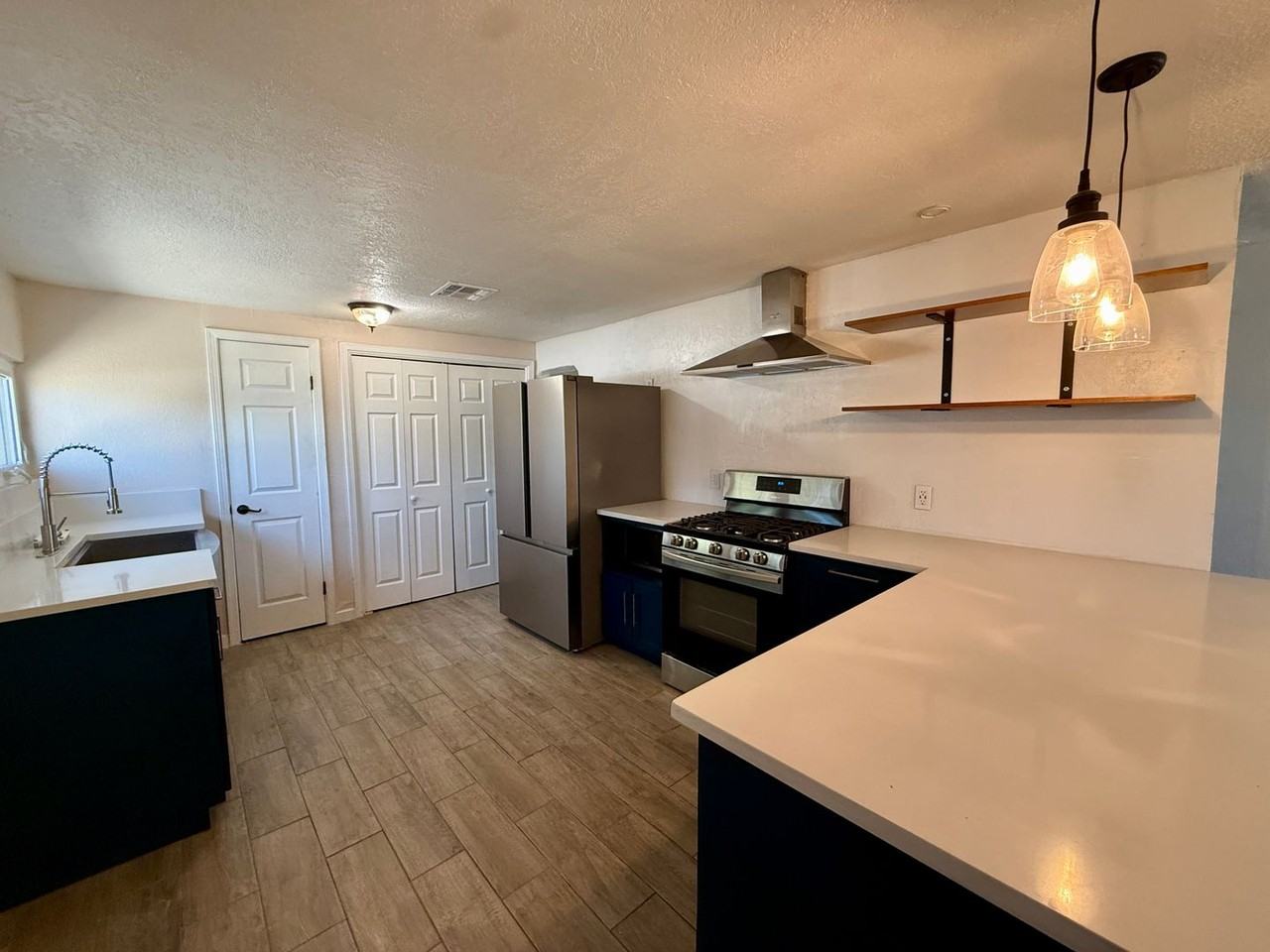 3630 Evalyn Ave - Photo 4 of 12