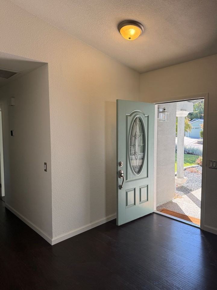 9173 Renee Ann St - Photo 2 of 17