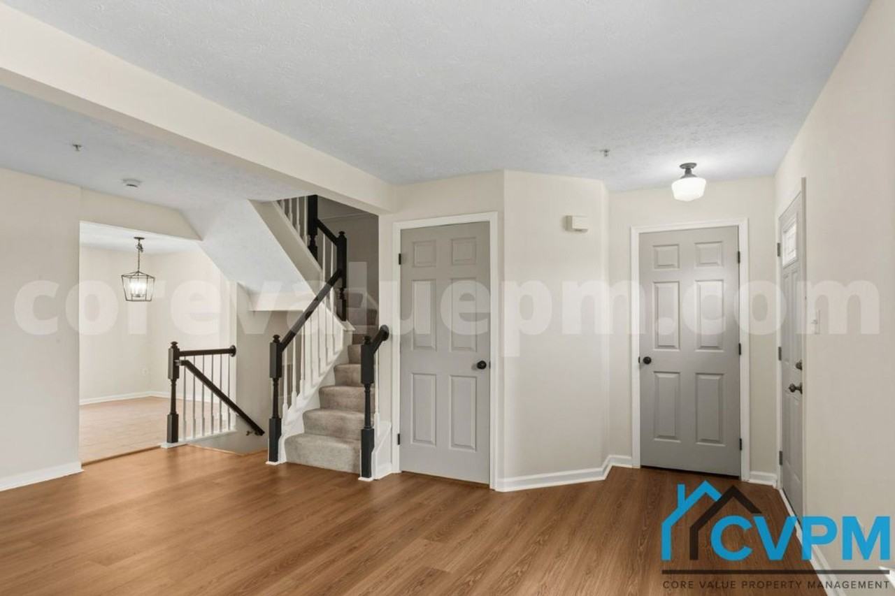 2524 Piney Pass Way - Photo 4 of 30