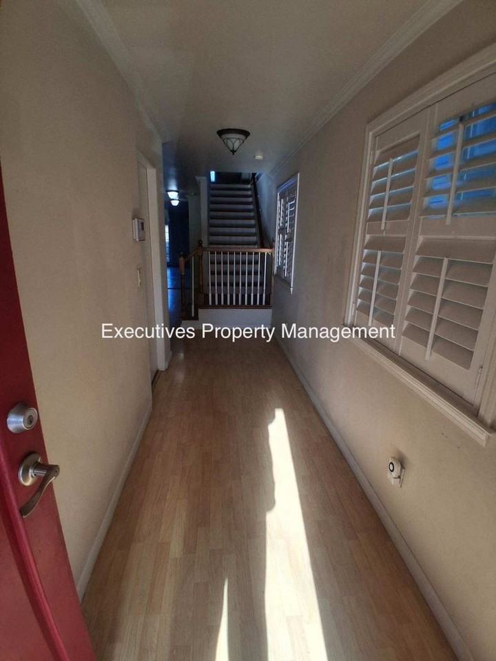 1707 40th Ave - Photo 2 of 14