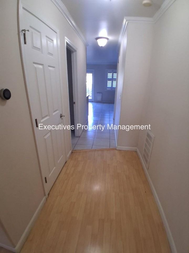 1707 40th Ave - Photo 5 of 14