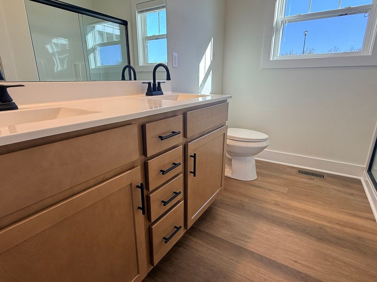 537 Tundra Ave - Photo 5 of 13