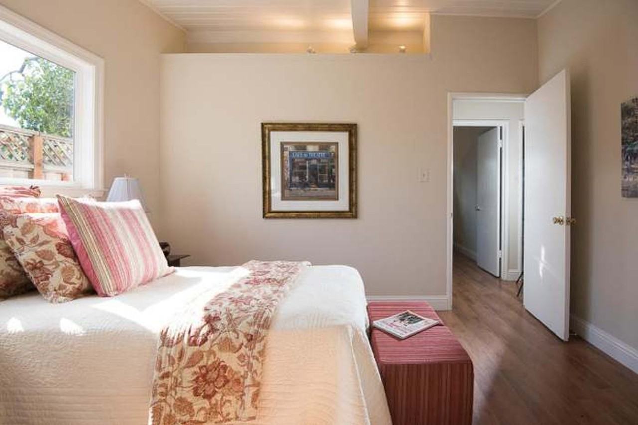 36 Henderson Pl - Photo 4 of 12