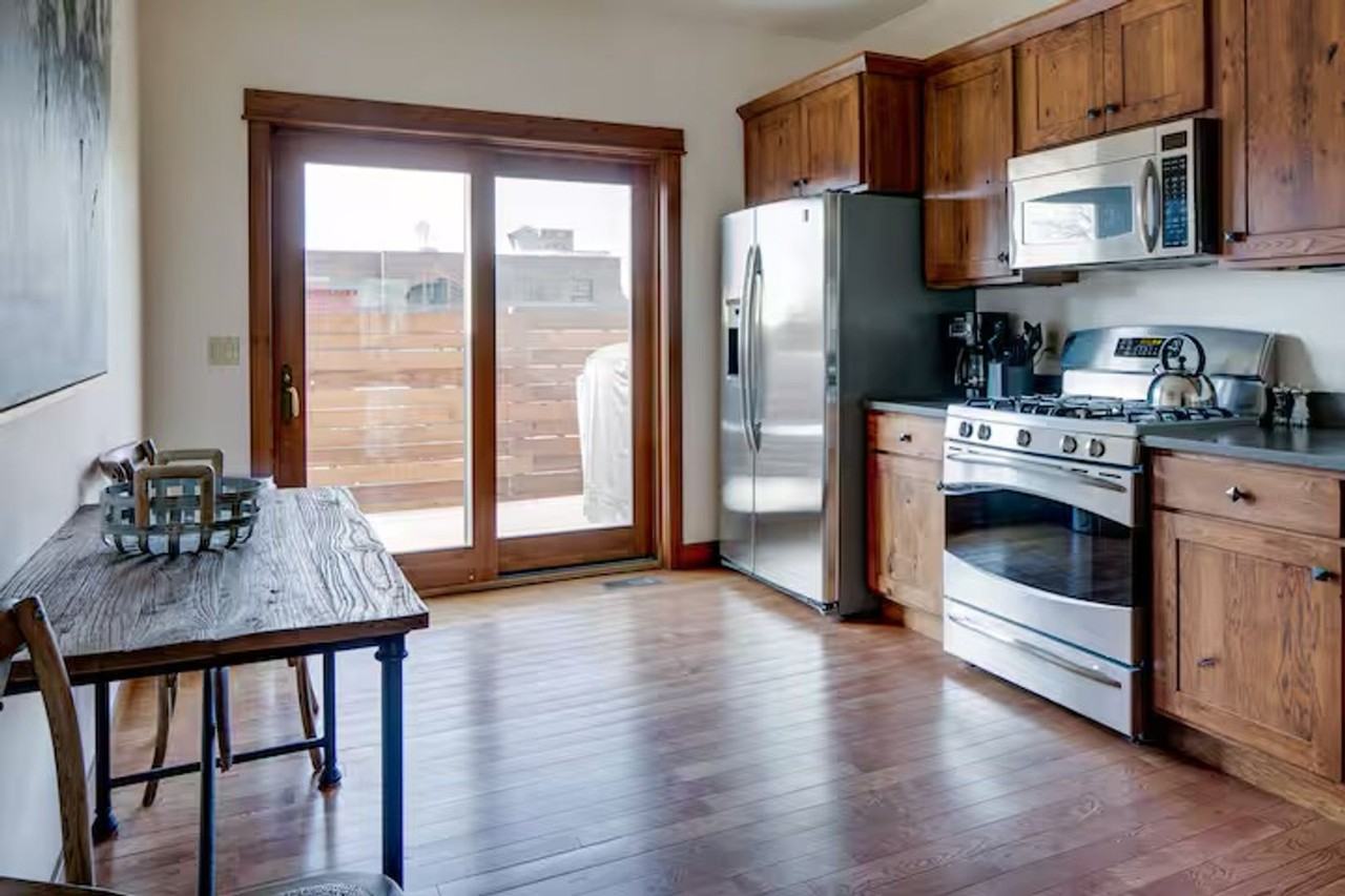 113 E 1st St - Photo 5 of 14