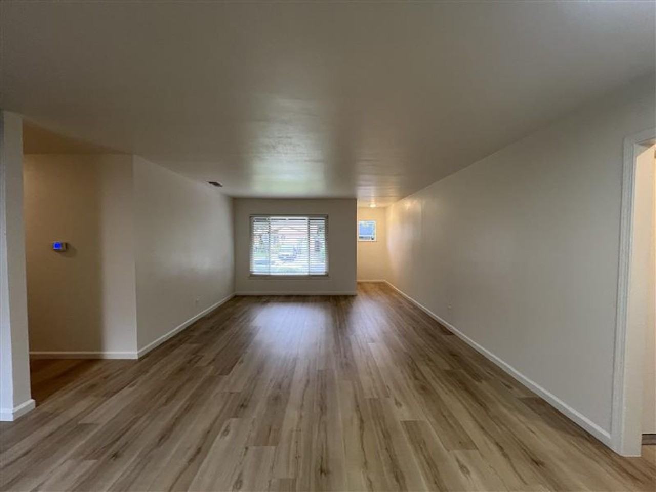 2221 Waterford Rd - Photo 3 of 11