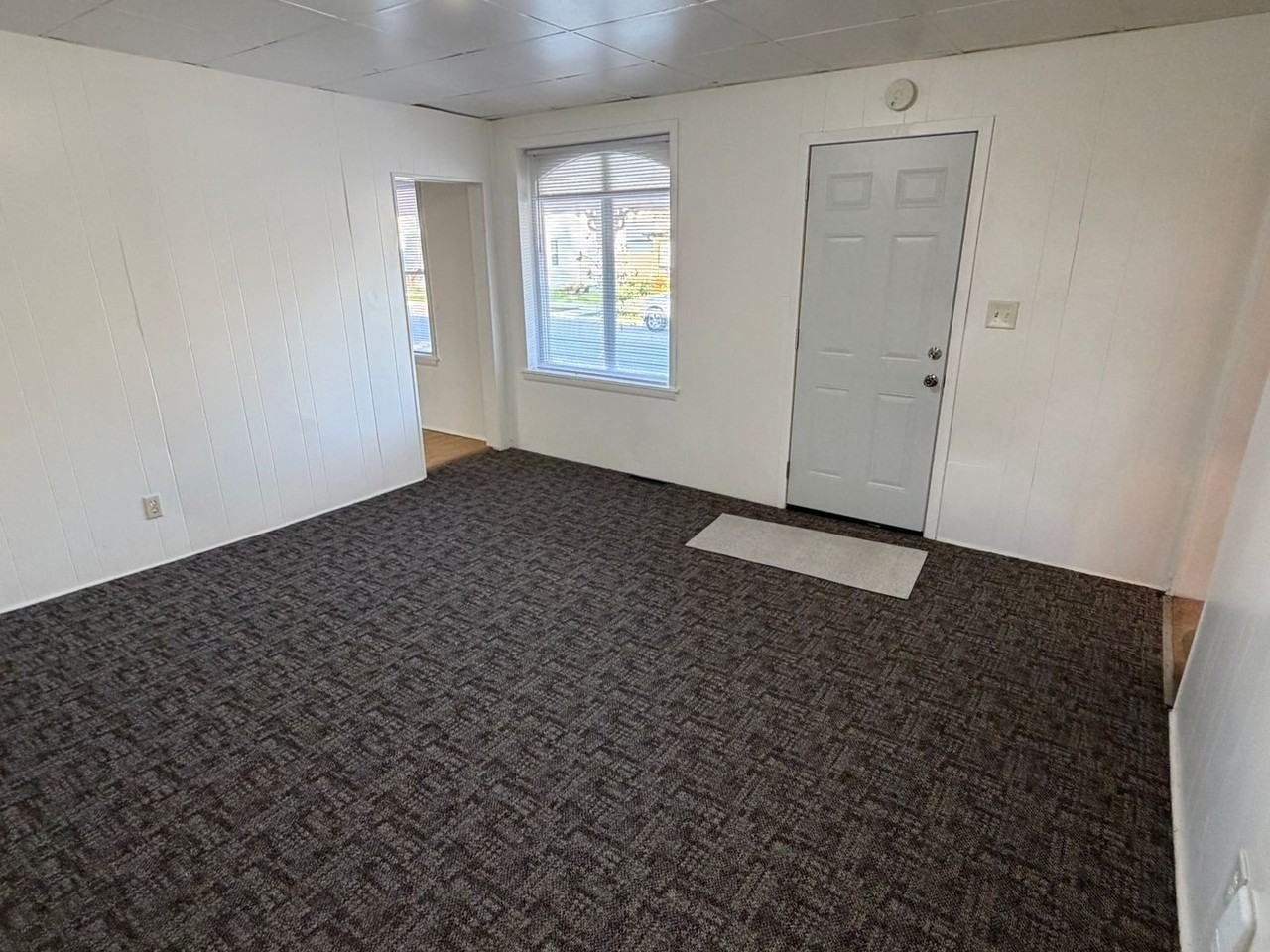 1312 N 2nd St - Photo 5 of 32