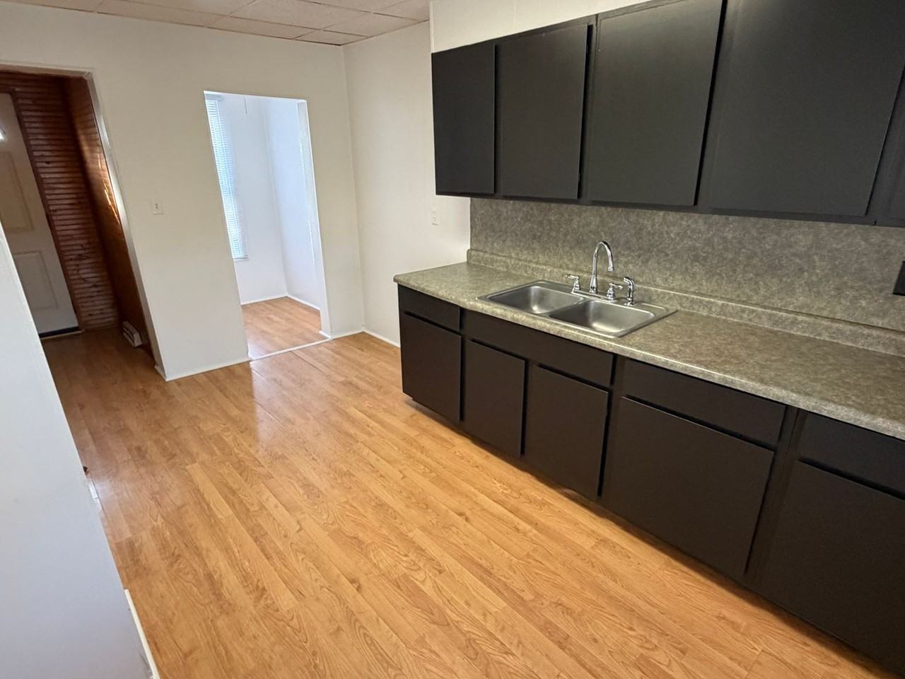 1312 N 2nd St - Photo 6 of 32