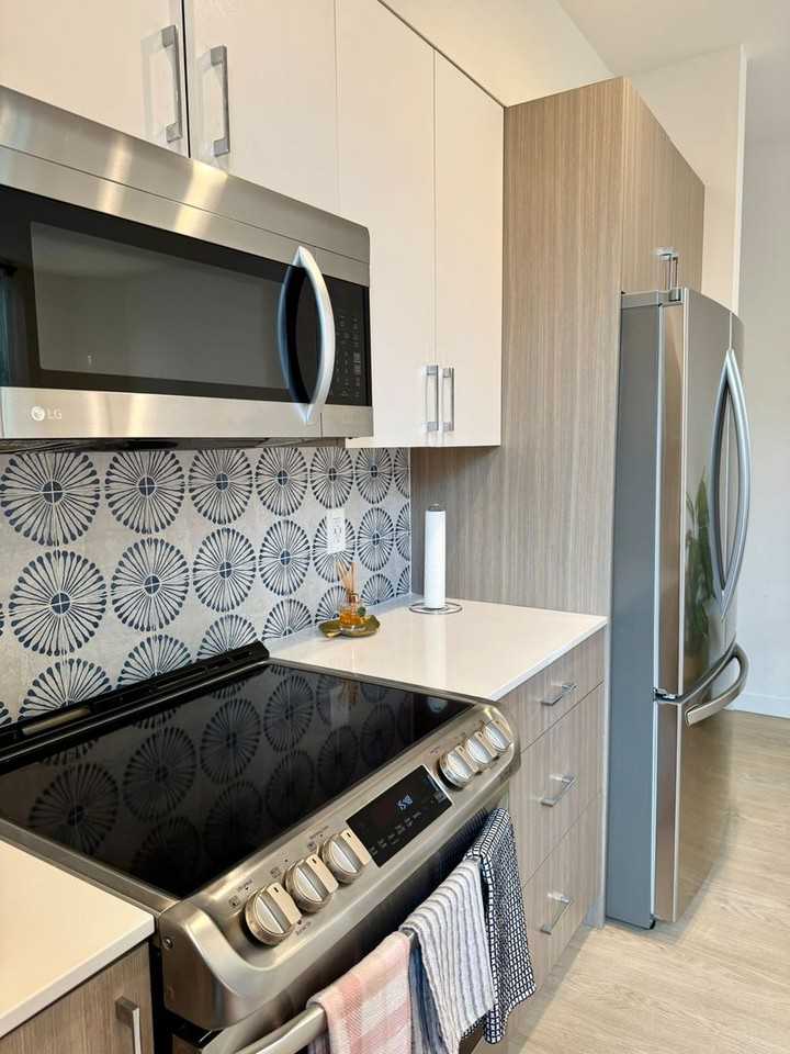 8319A 14th Ave Nw - Photo 6 of 17