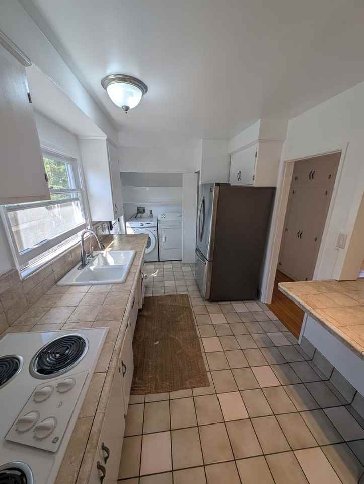 338 Apple Grove Ln - Photo 7 of 13
