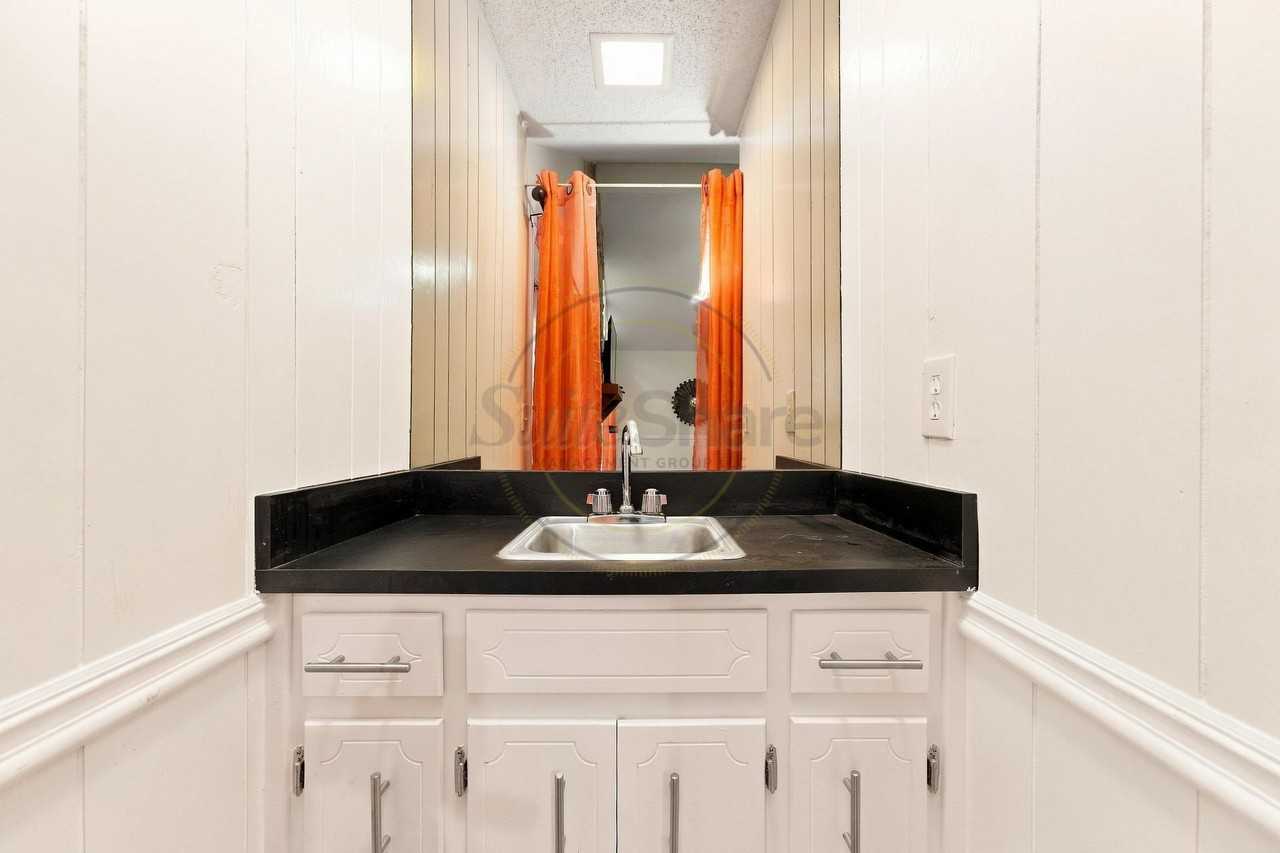 Find Your Suite! Comfortable, Furnished Living in Stone Mountain, GA - Photo 3 of 25