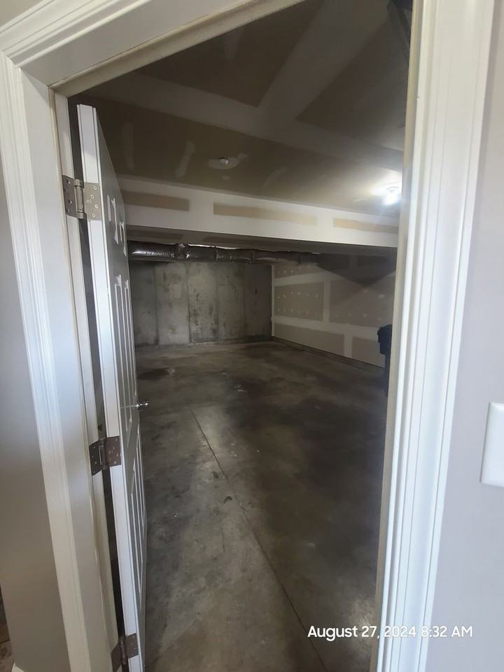 422 Viewpoint Way - Photo 4 of 45