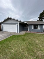 featured image of 2347 Bayview Ln