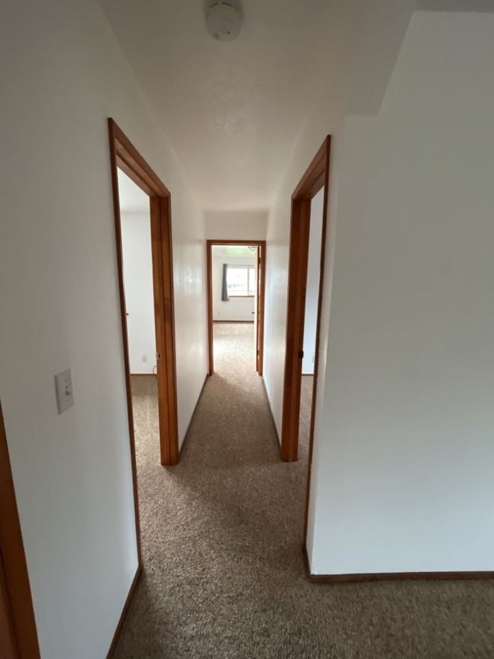 2347 Bayview Ln - Photo 5 of 15