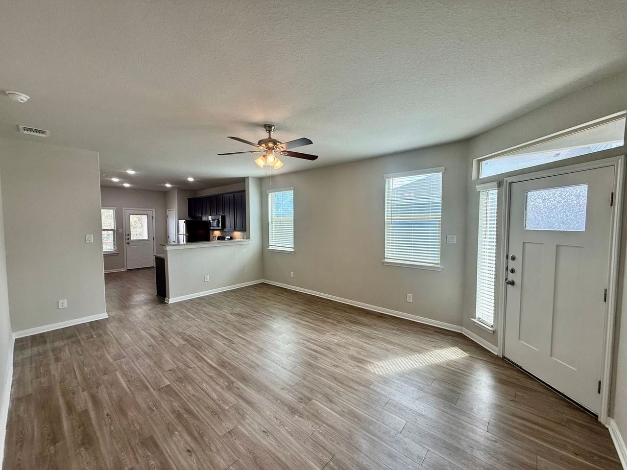 110 Joseph Cir - Photo 5 of 22