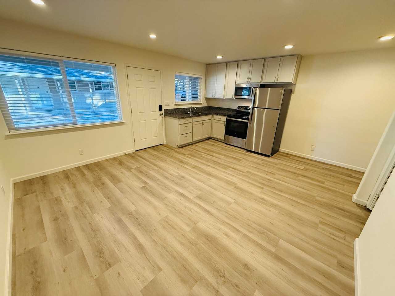 946 Modesto Ave #3 - Photo 6 of 15