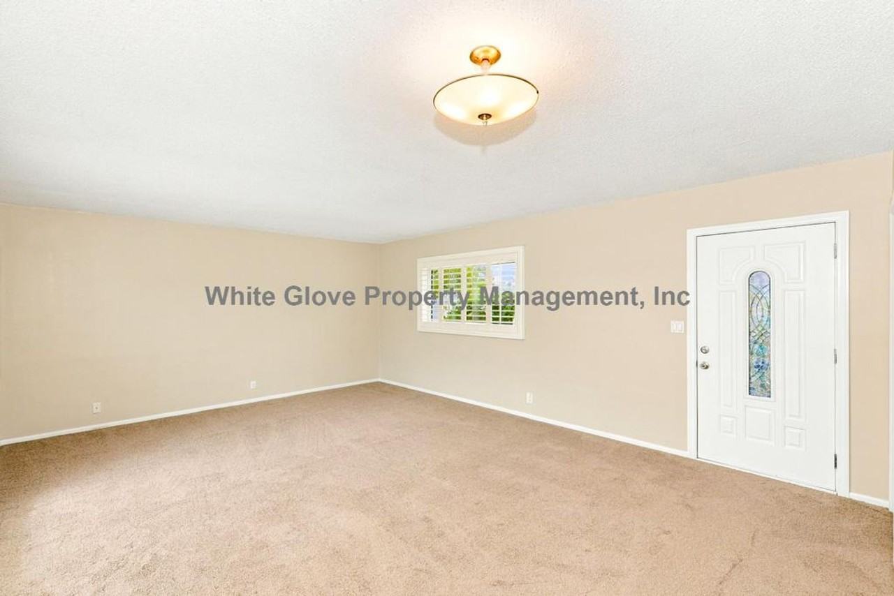 1358 W Olive Ave - Photo 5 of 18