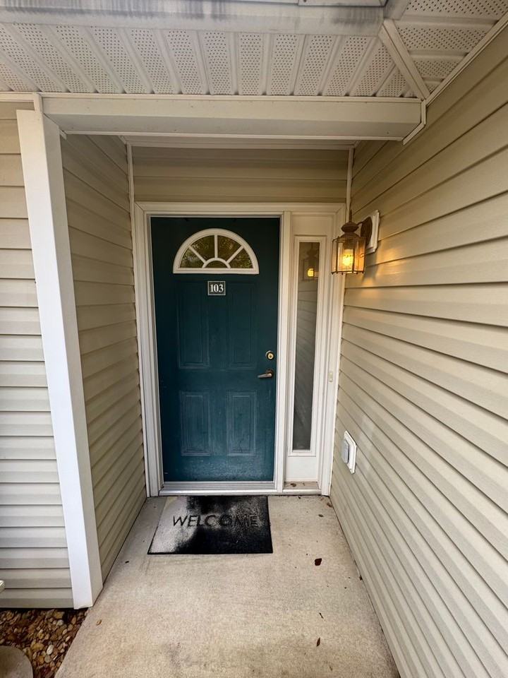 2521 Gordon Glen Ct - Photo 3 of 23