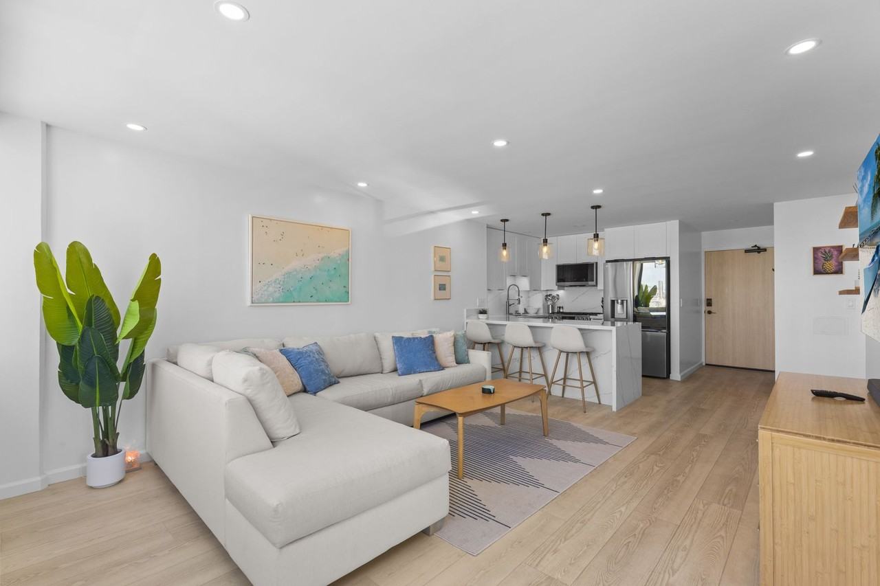 430 Lewers St - Photo 2 of 21