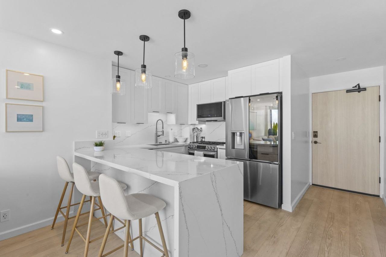 430 Lewers St - Photo 5 of 21